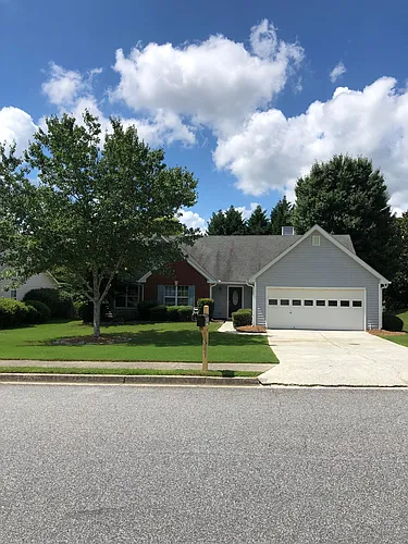 387 Ayelsbury Ct Photo 1