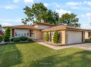 3220 191st St, Lansing, IL 60438