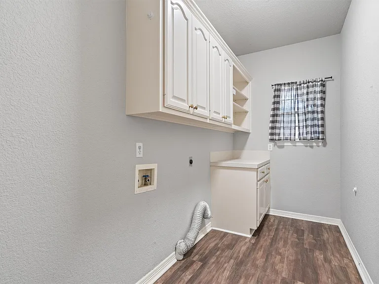 2900 Brandy Ln — Photo 28