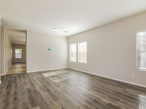 4th image of 15313 W Cameron Cir