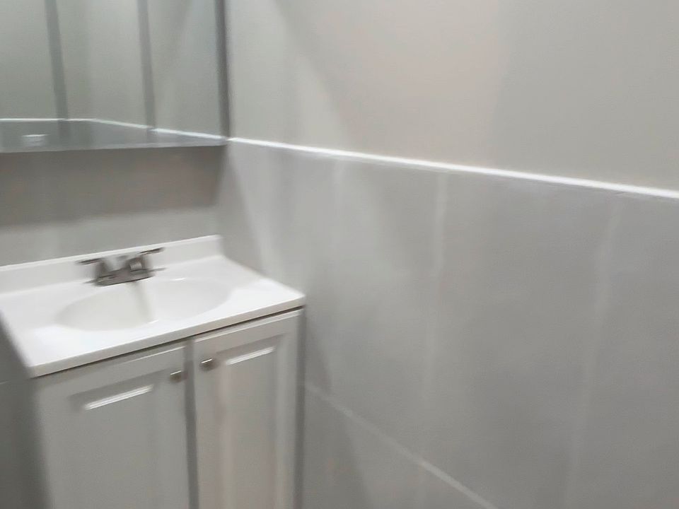 1st image of 316 Mount Prospect Ave #1A