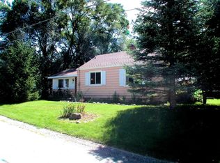 2203 Edgewater St NE, Grand Rapids, MI 49525