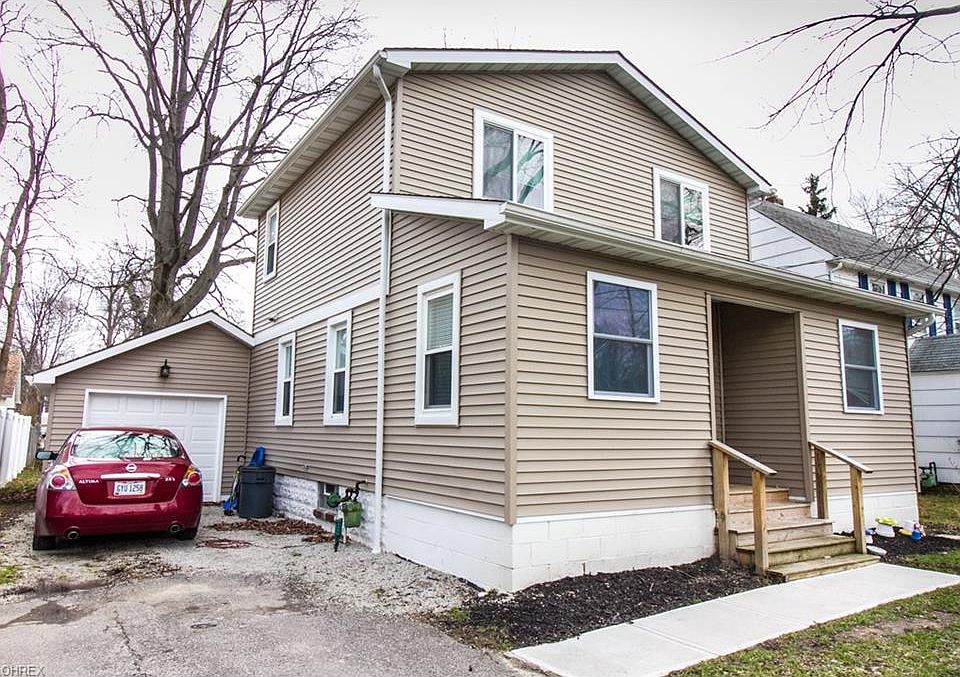 1st image of 723 E 341st St
