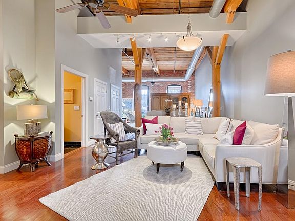 4th image of 25 Pond St Unit 104