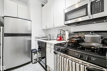 Rented by Brown Harris Stevens