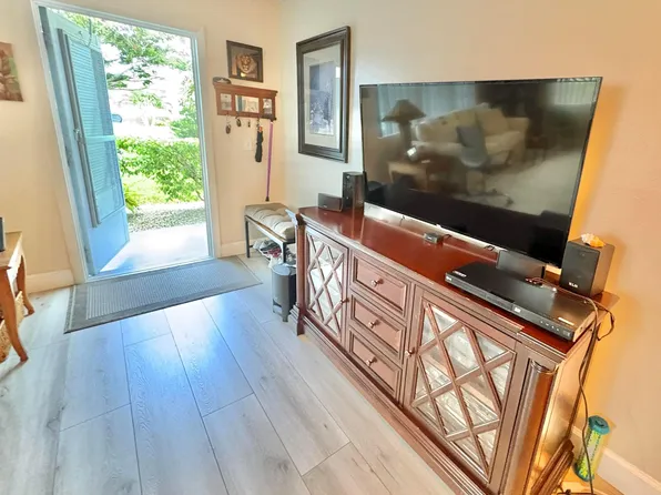 140 WINDSOR G, West Palm Beach, FL 33417