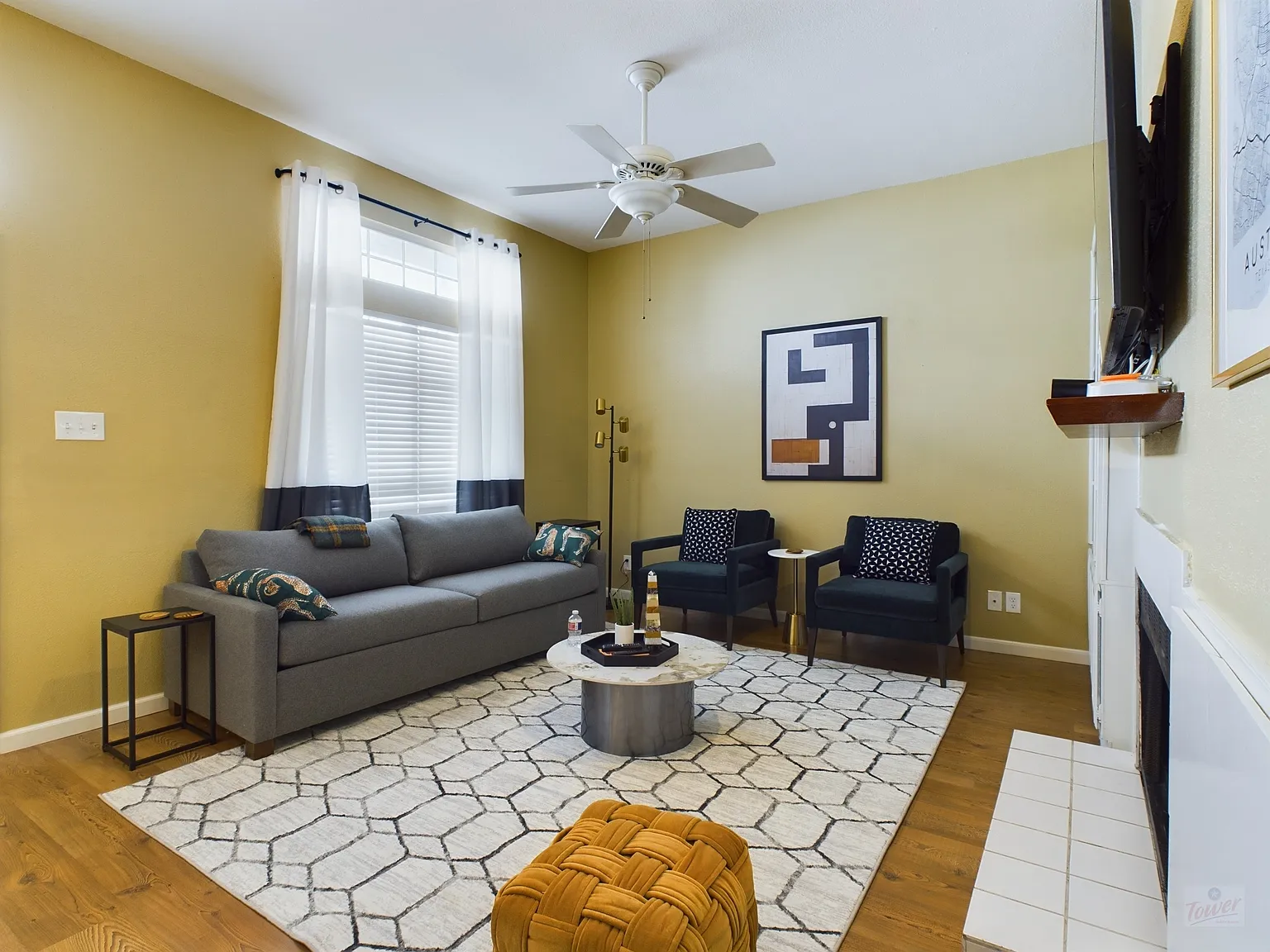 2811 Rio Grande St — Photo 4