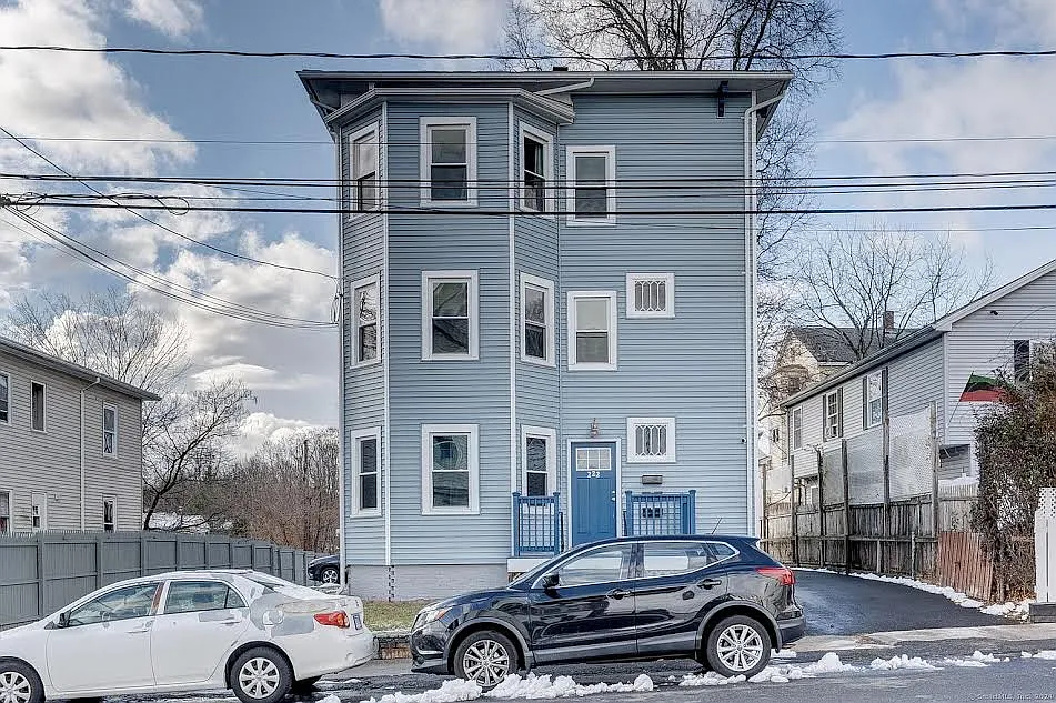 2 bed, 850 sqft, $1,650 — Photo 2