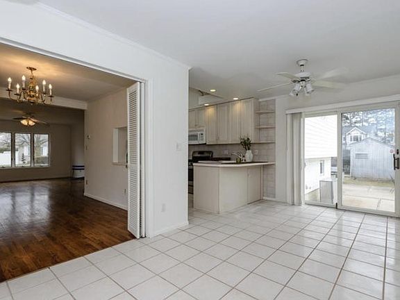 4th image of 14 Mitchell Ct