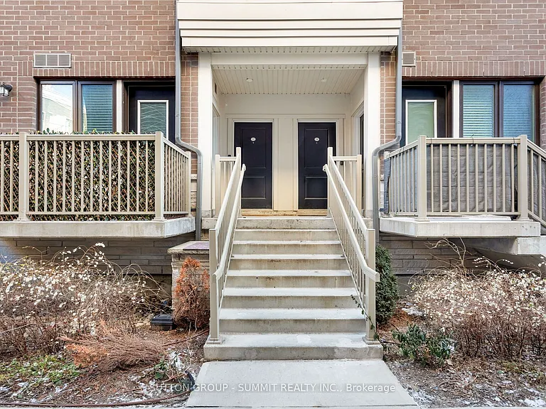 3580 Lake Shore Blvd W #16 — Photo 4