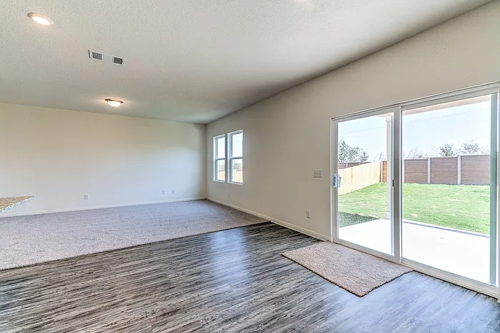 19507 Cloudy Bay Dr — Photo 5