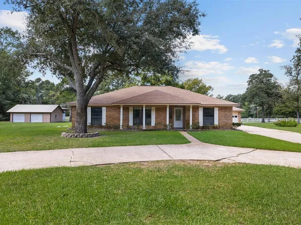 2488 State Highway 75 S, Centerville, TX 75833