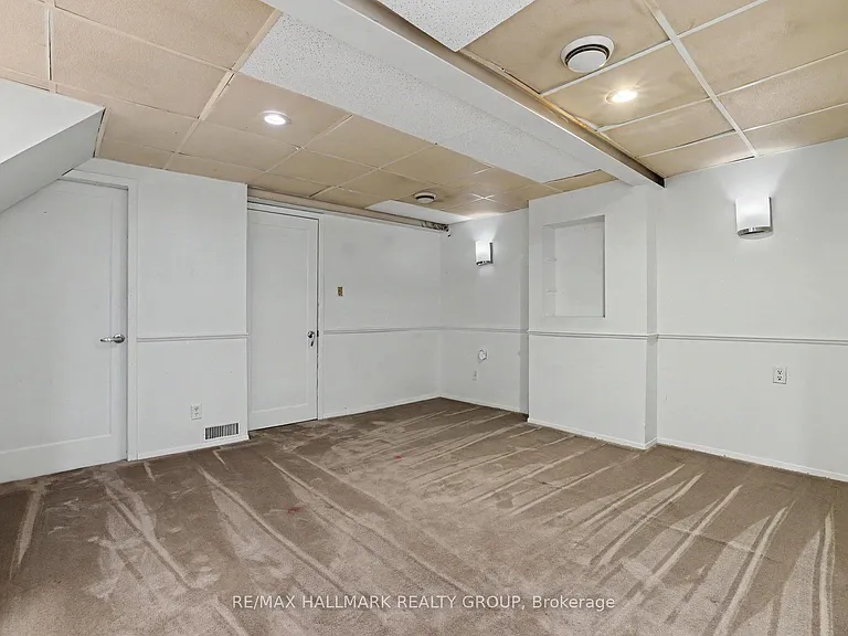 32A Sonnet Cres #18 — Photo 13