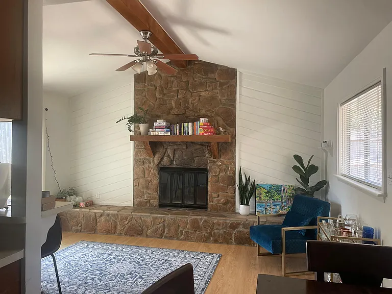 1901 Ashby Ave — Photo 9