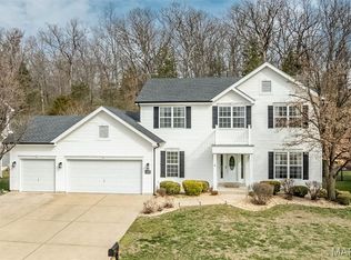 1546 Hunters Meadow Dr, O'Fallon, MO 63366
