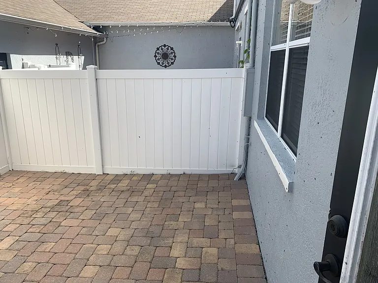 2215 J Lawson Blvd — Photo 6