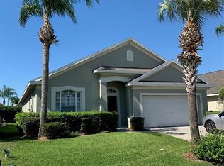 16633 Rolling Green Dr, Clermont, FL 34714
