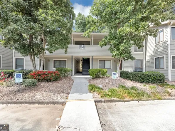 3414 Ivys Walk, Atlanta, GA 30340