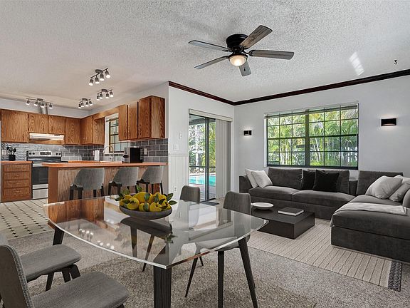 4th image of 2935 SW 19th Street