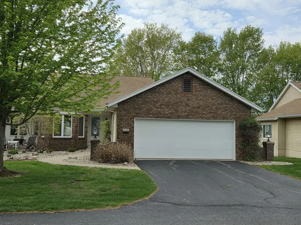 4231 Redbush Dr SW, Grandville, MI 49418