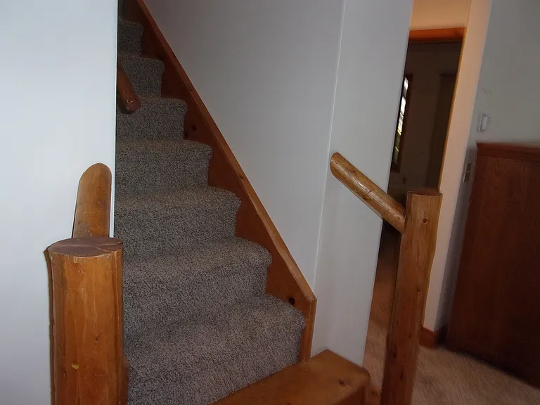 8 Ski Jump — Photo 23