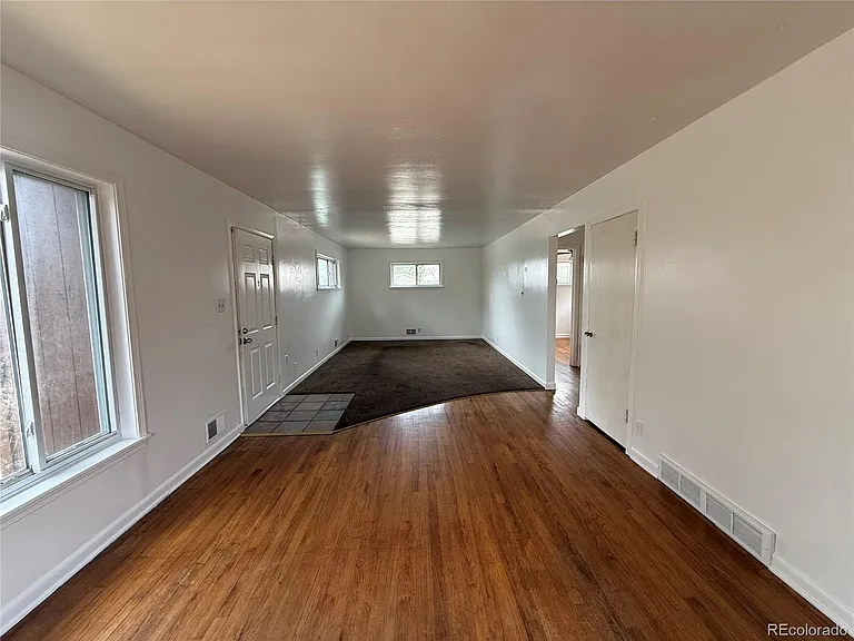 10478 Pearl Way — Photo 3