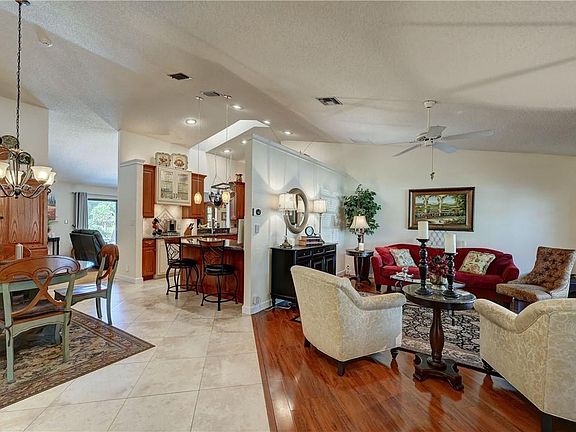 5th image of 1801 NW 80th Avenue