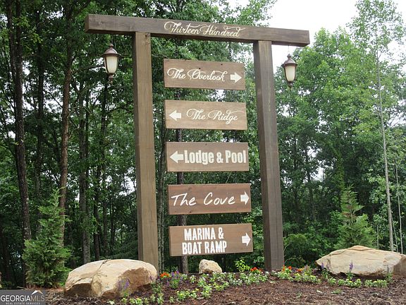 3rd image of 1424 Ridge Pointe Way