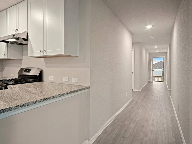5305 Trellised Ln — Photo 8