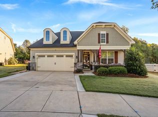 211 Rustling Waters Dr, Mooresville, NC 28117