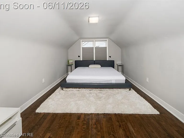 3318 Prairie Ave — Photo 12