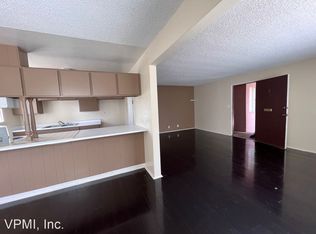 1483 7th St #E, Riverside, CA 92507