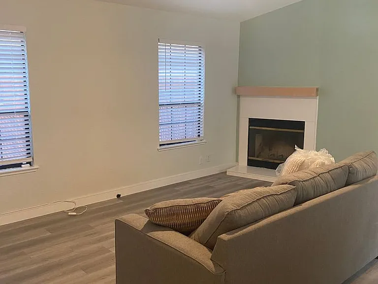 1330 Puebla Way — Photo 6
