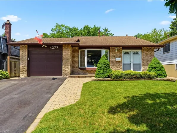 4277 Longmoor Dr, Burlington, ON L7L 5A4