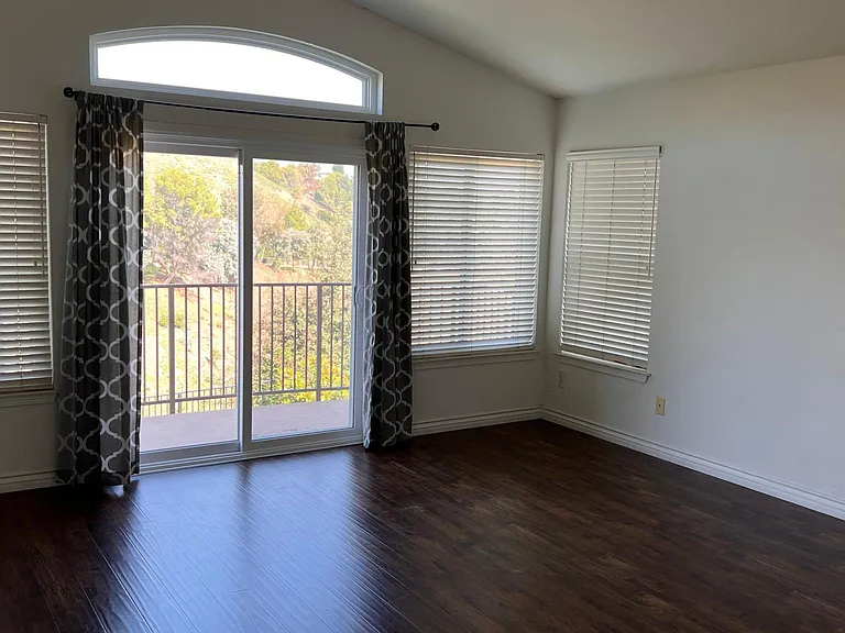 11612 Mariposa Bay Ln — Photo 3