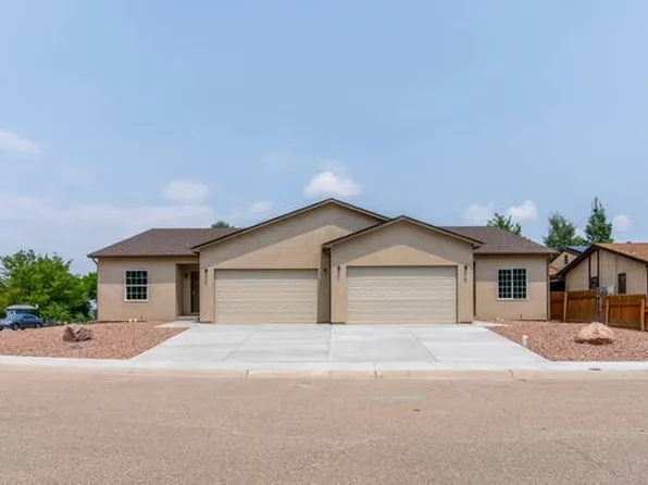 1 Pineridge Ct, Pueblo, CO 81001