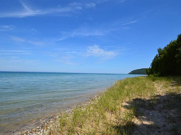 3rd image of N Duck Lake Trl