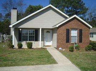 126 Chadwyck Ln, Bonaire, GA