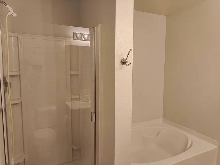 13179 Michelle Dr — Photo 15