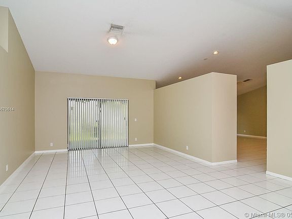 3rd image of 9720 Mill Pond Dr