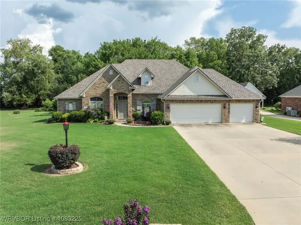 6906 Southfield Dr, Fort Smith, AR 72916