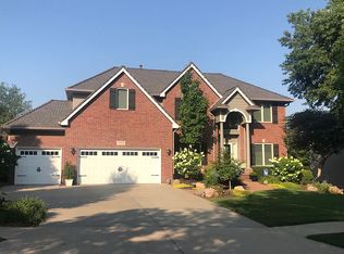 4976 S 175th St, Omaha, NE 68135