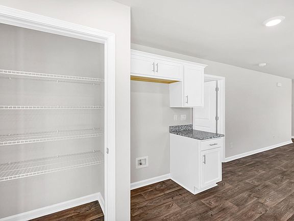 7th image of this home