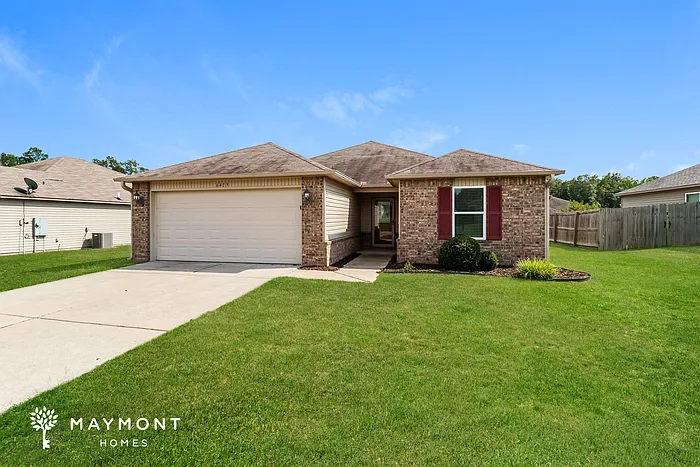 3 bed, 2.0 bath, 1485 sqft, $1,675 — Photo 1