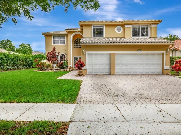 1826 NW 127th Ave, Pembroke Pines, FL 33028