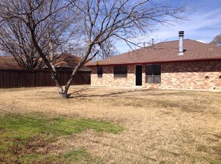 703 Division St, Greenville, TX 75401