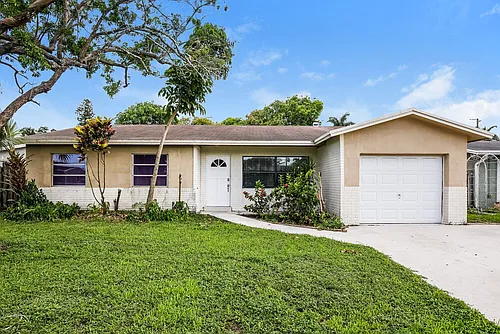 11460 NW 40th Pl Photo 1