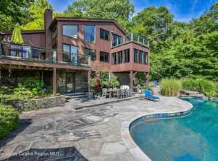 208 Grogkill Road, Woodstock, NY 12498