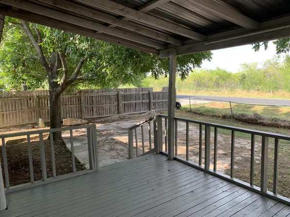 4914 Navarro Creek Rd, Del Valle, TX 78617