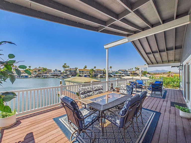 4910 Cabrillo Point — Photo 46